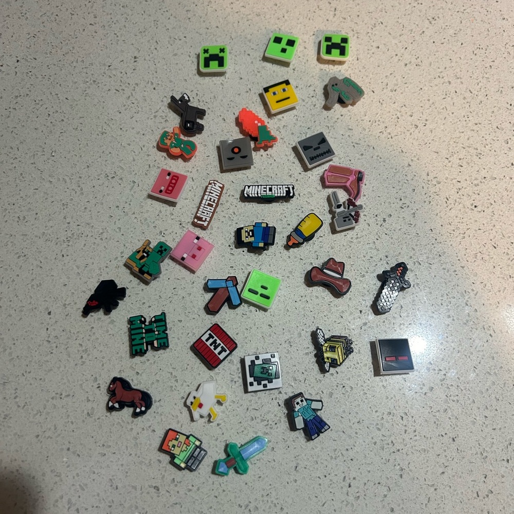 Minecraft Charms - Picture 1 of 7